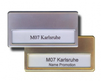 Namensschild Karlsruhe S07 mit Nadel und Stahlklemmbügeln